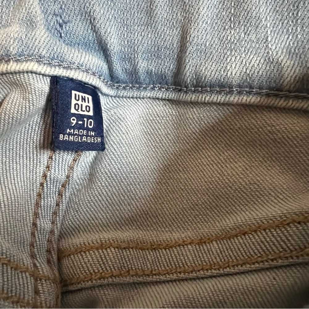 Uniqlo| Kids Light Blue Straight Leg Jeans- Size 9-10 years - Picture 9 of 11